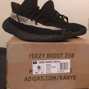 Yeezy 350 boost Oreo